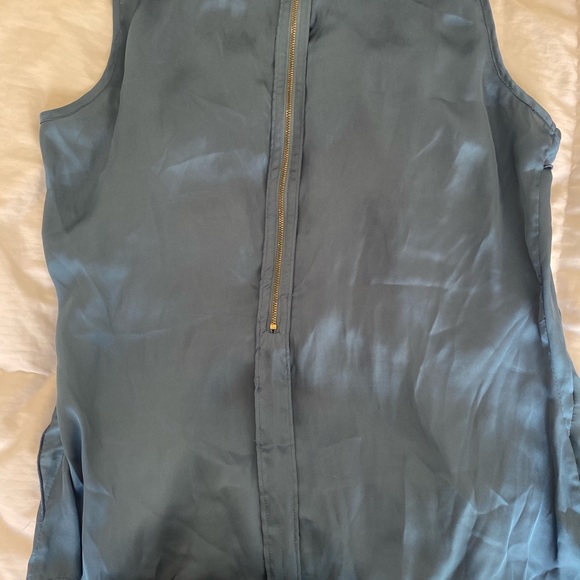 KENAR: Turkish blue Sleeveless Ruffle Blouse sizeL - Picture 3 of 4